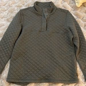 Avalanche Outdoor Supply Company Half-zip quilted pullover, runs a little small